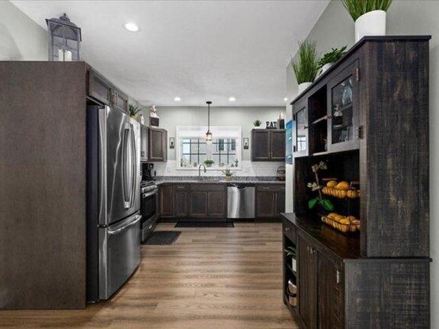 House for sale in North Uxbridge, Massachusetts