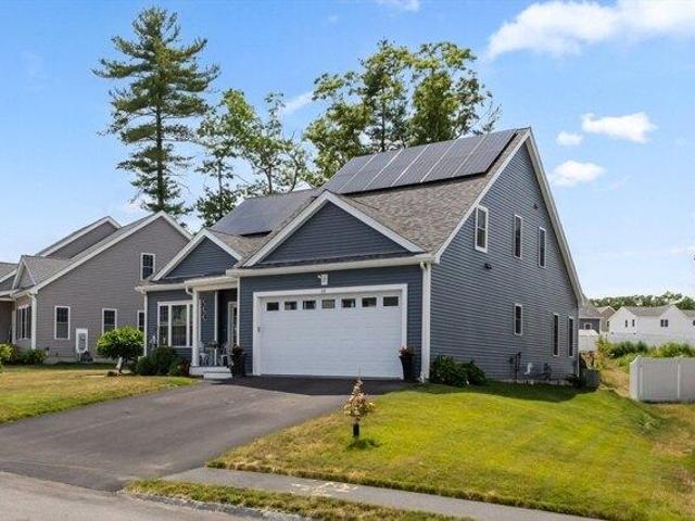 House for sale in North Uxbridge, Massachusetts