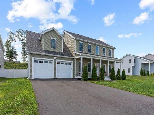 House for sale in North Uxbridge, Massachusetts