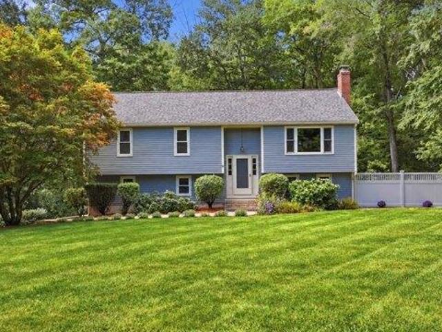 House for sale in Uxbridge, Worcester County