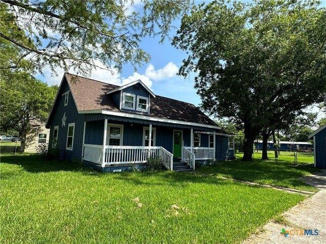 House for sale in Vanderbilt