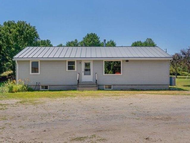 House for sale in Vassalboro, Maine