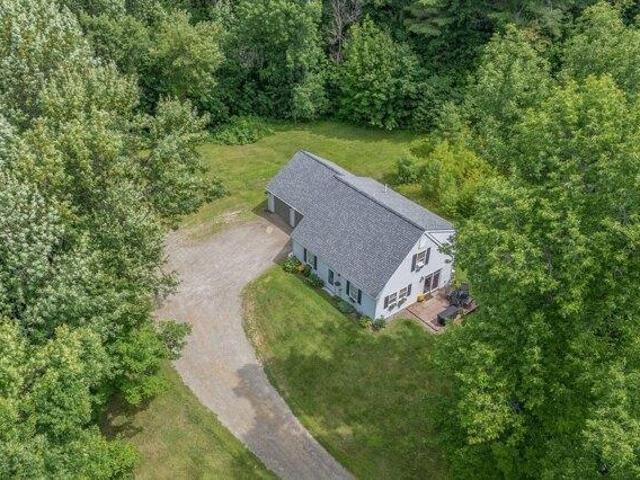 House for sale in Vassalboro, Maine
