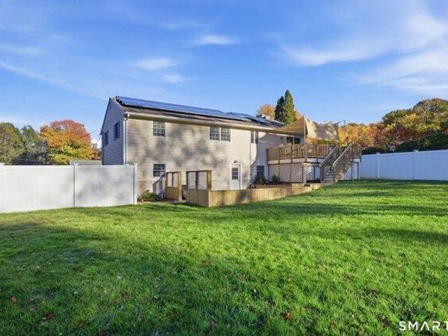 House for sale in Vernon, Capitol Planning Region