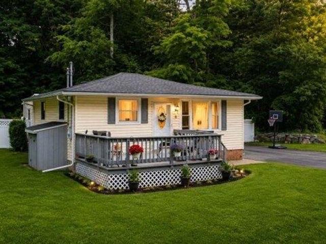 House for sale in Glenwood, New Jersey