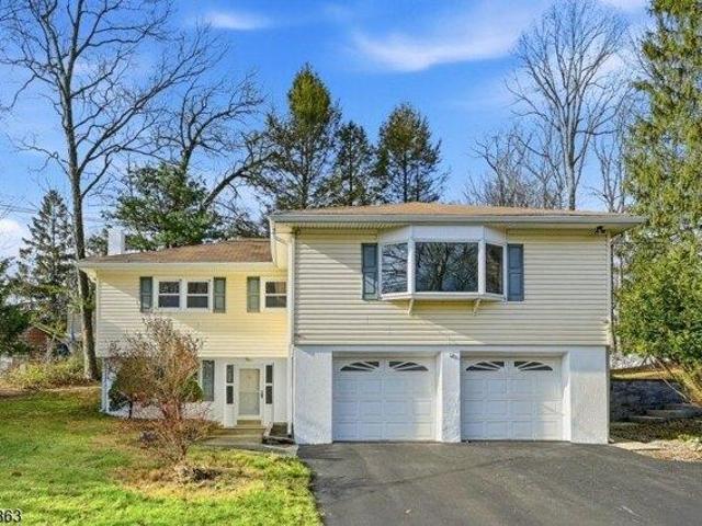 House for sale in Glenwood, New Jersey