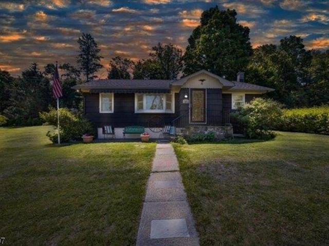 House for sale in Glenwood, New Jersey
