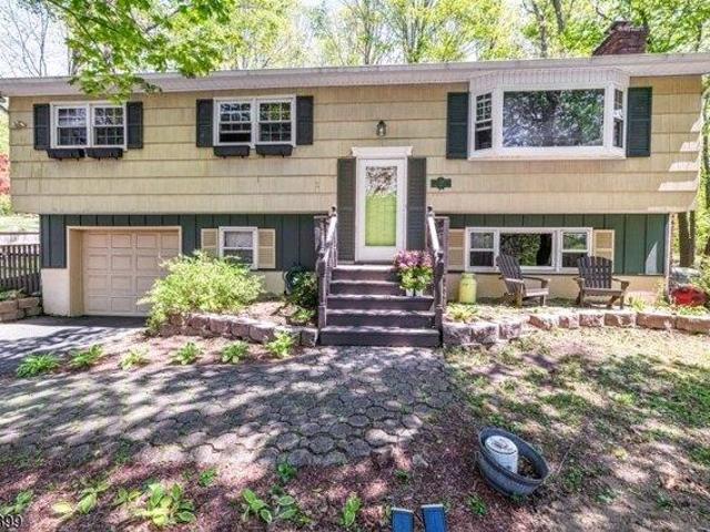 House for sale in Glenwood, New Jersey