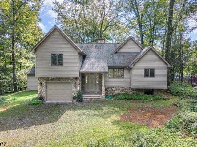 House for sale in Glenwood, New Jersey