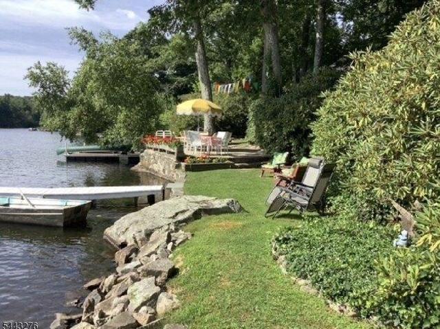 House for sale in Glenwood, New Jersey