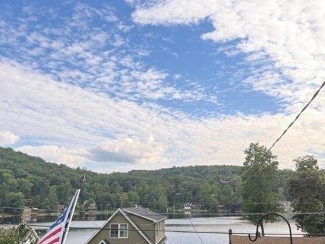House for sale in Glenwood, New Jersey
