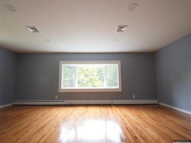 House for sale in Glenwood, New Jersey