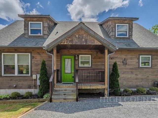 House for sale in Watauga, North Carolina