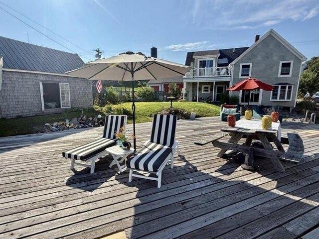House for sale in Vinalhaven, Maine