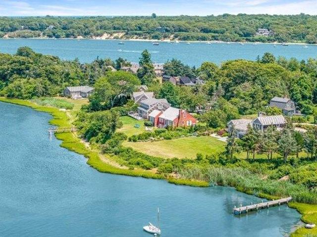 House for sale in Vineyard Haven, Massachusetts