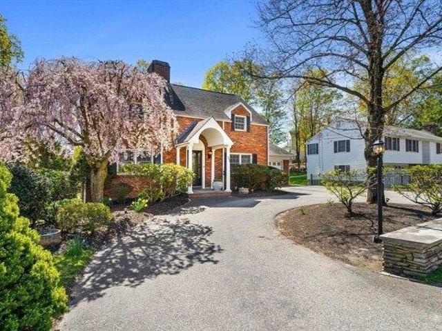 House for sale in Wakefield, Massachusetts