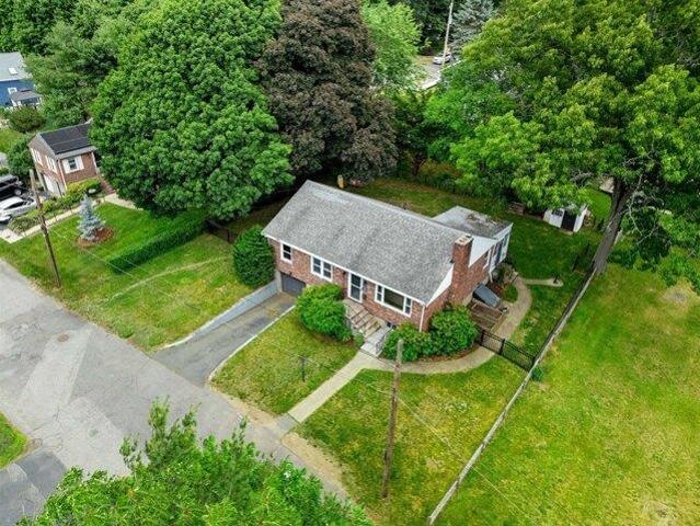 House for sale in Wakefield, Massachusetts