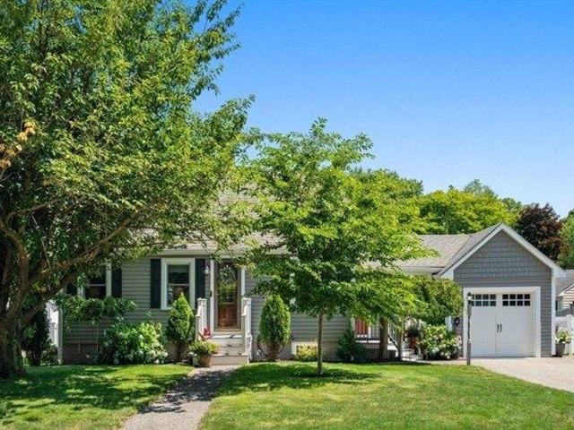 House for sale in Wakefield, Massachusetts