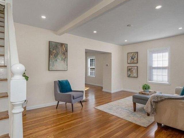 House for sale in Wakefield, Massachusetts