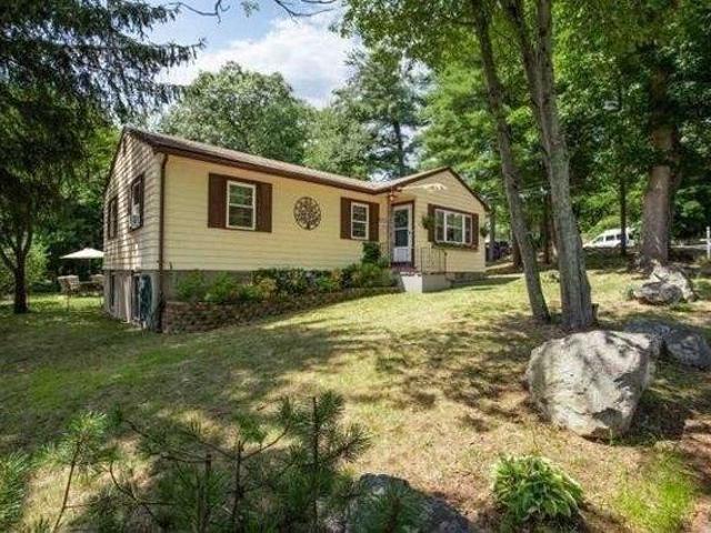 House for sale in Wakefield, Massachusetts