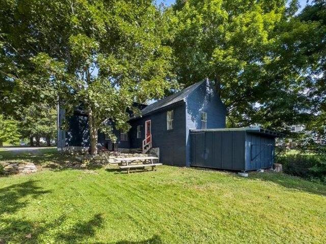 House for sale in Waldoboro, Maine