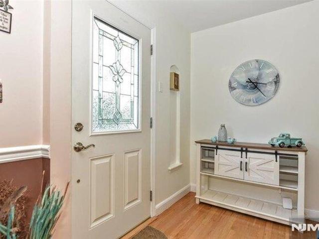 House for sale in Waldwick, Bergen County