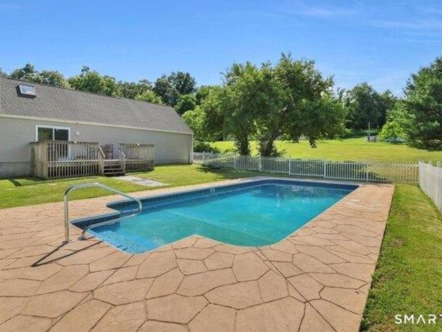 House for sale in Wallingford, Connecticut