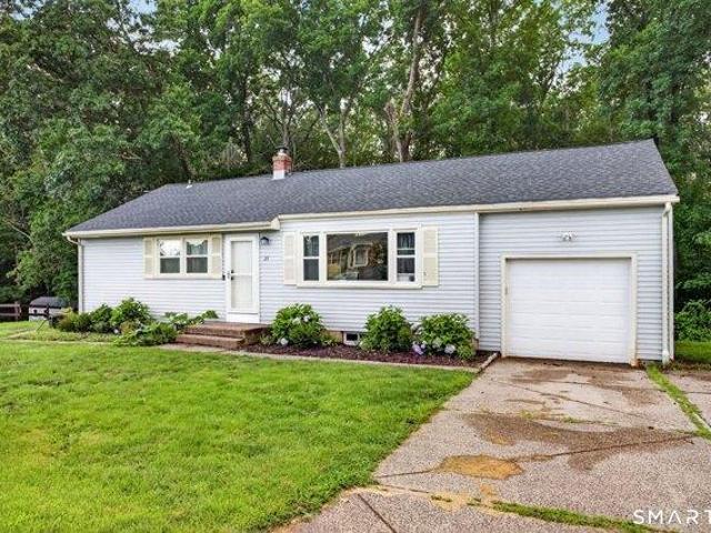 House for sale in Wallingford, Connecticut