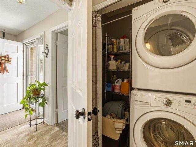House for sale in Wallingford, Connecticut