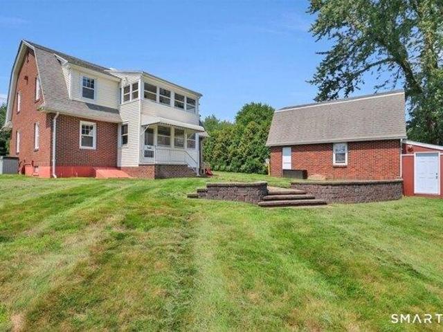 House for sale in Wallingford, Connecticut