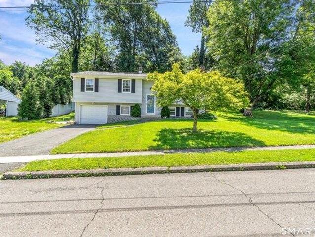House for sale in Wallingford, South Central Connecticut Planning Region