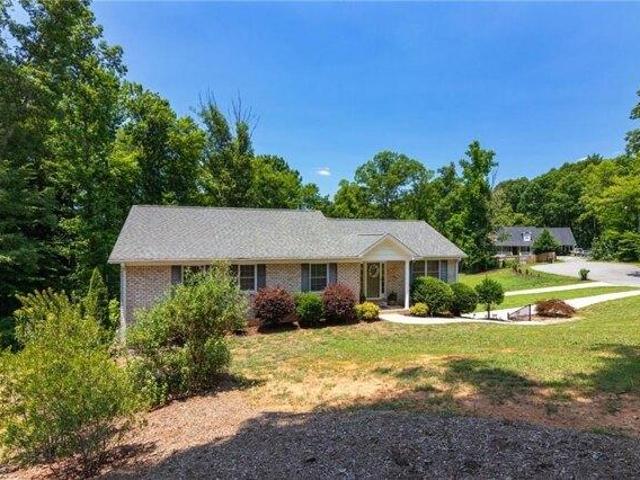 House for sale in Stokes, North Carolina