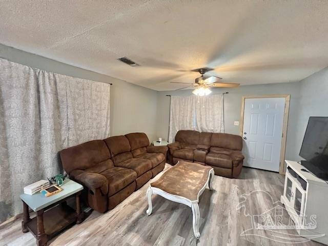 House for sale in Walnut Hill