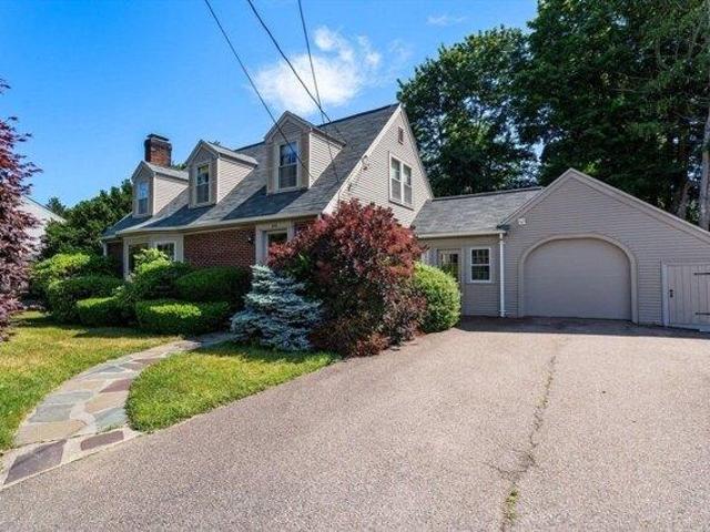 House for sale in Walpole, Massachusetts