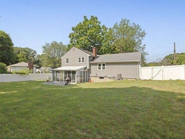 House for sale in Walpole, Massachusetts