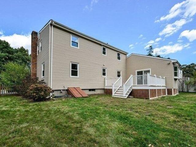 House for sale in Walpole Heights, Walpole