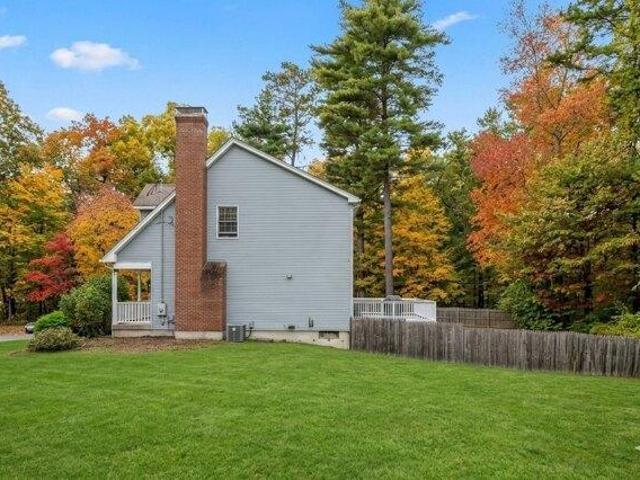 House for sale in Ware, Hampshire County