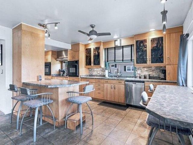 House for sale in Onset, Wareham