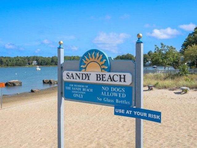 House for sale in Point Independence, Wareham