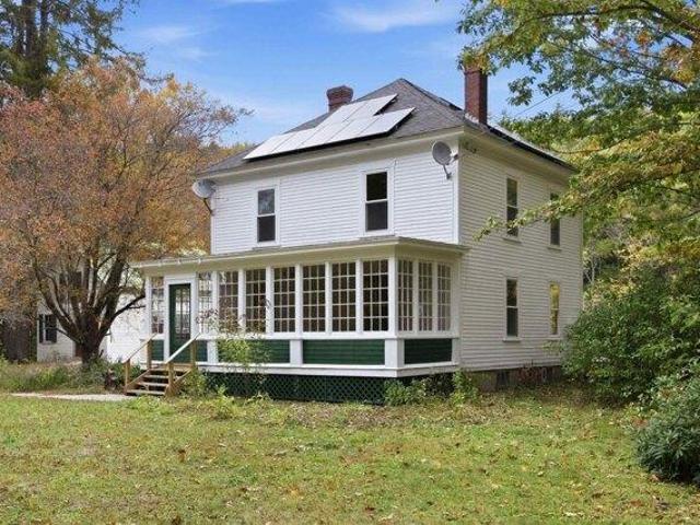 House for sale in Roby, Warner