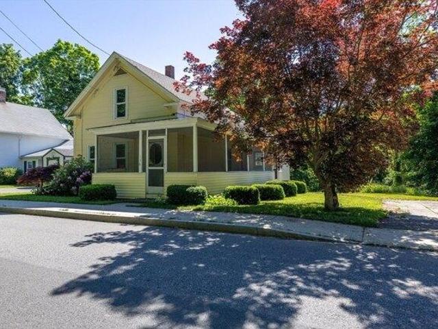 House for sale in Warren, Massachusetts