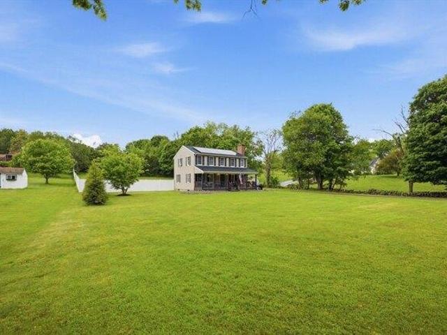 House for sale in Warren, Massachusetts