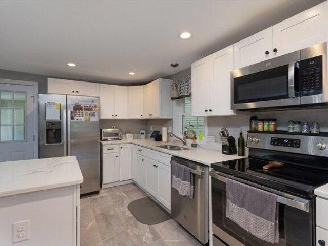 House for sale in Warren, Massachusetts