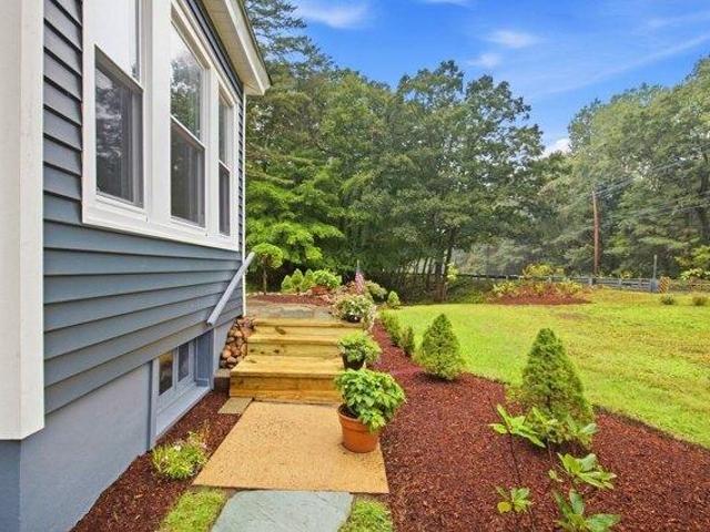 House for sale in Warren, Worcester County
