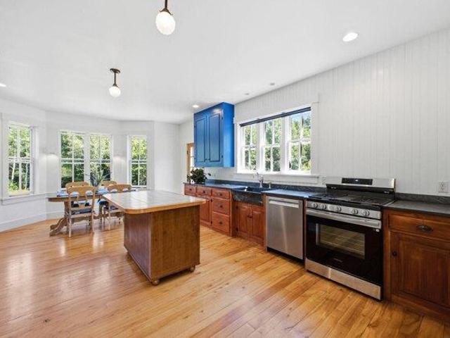 House for sale in Warren, Maine