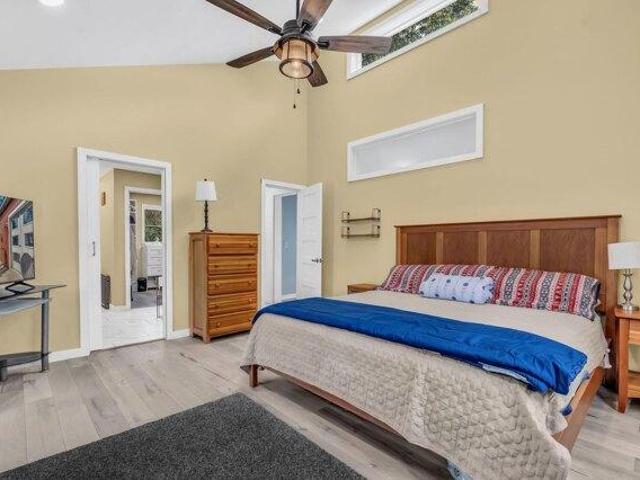 House for sale in Warren, Knox County