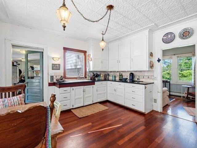 House for sale in Warren, Knox County