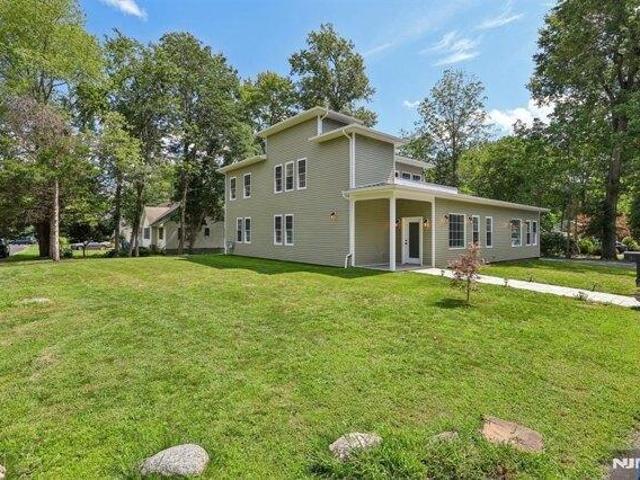 House for sale in Warren Township, Somerset County