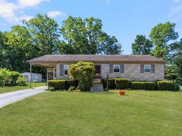 House for sale in Warren, Rhode Island