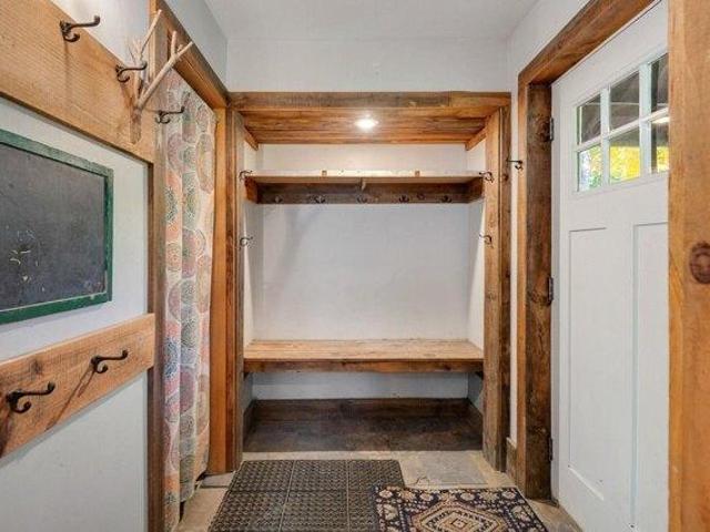 House for sale in Warren, Washington County